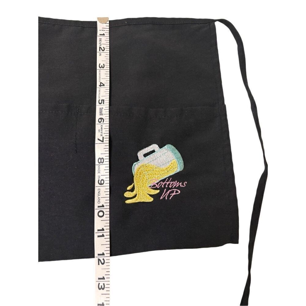 Embroidered server apron - OS - 🙂3/$15 - Picture 2 of 5